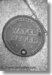 america, amusement park, cedar point, fun, games, manholes, north america, ohio, sandusky, united states, vertical, wabash, photograph