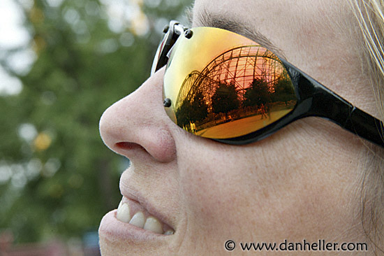 sunglass-reflect.jpg