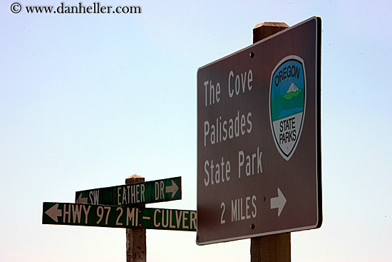 palisades-park-sign.jpg