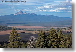 images/UnitedStates/Oregon/CraterLake/Landscape/mtns-trees-n-landscape-9.jpg