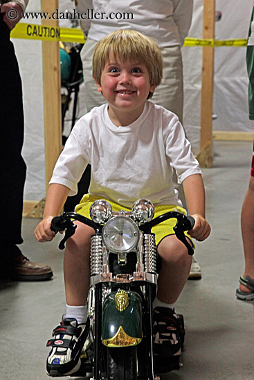 jack-on-toy-motorcycle-2.jpg