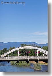 images/UnitedStates/Oregon/GrantsPass/rogue-river-steel-bridge-n-moon.jpg