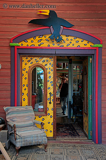 art-shop-door-2.jpg