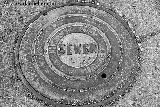 halfway-manhole-cover-1.jpg