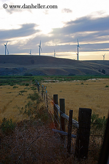 fence-n-windmill.jpg