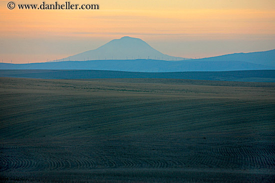mt_hood-silhouette-at-sunset-1.jpg