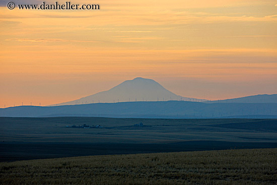 mt_hood-silhouette-at-sunset-3.jpg