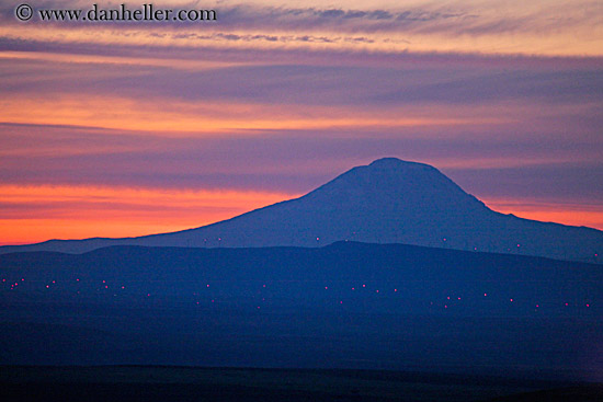 mt_hood-silhouette-at-sunset-4.jpg