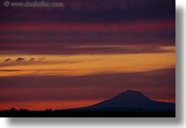 images/UnitedStates/Oregon/Scenics/MtJefferson/mt_jefferson-at-sunset-03.jpg