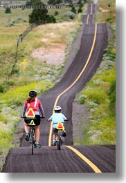 images/UnitedStates/Utah/BryceCanyon/BikePath/jack-n-sarah-biking-01.jpg