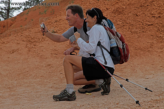 couple-with-cameras.jpg