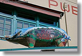 america, animals, horizontal, market, north america, pacific northwest, pigs, pike, pike place, place, seattle, signs, united states, washington, western usa, photograph