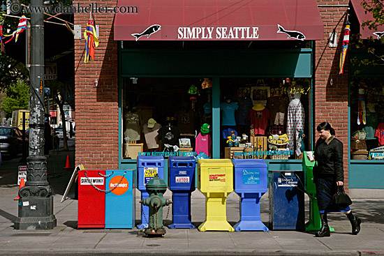 colored-newspaper-boxes.jpg