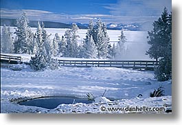 images/UnitedStates/Wyoming/Yellowstone/Snowy/snowy-29.jpg