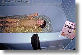 images/personal/DadsPix/dan-in-tub.jpg