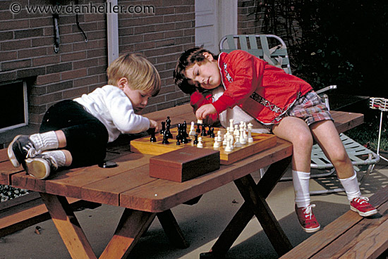 dan-laura-chess-2.jpg