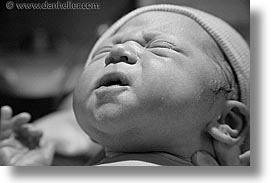 images/personal/Jack/Birth/FirstMinutes/jacks-first-minutes-16.jpg