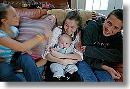 images/personal/Jack/Dec2004/Family/kids-n-jack-1.jpg