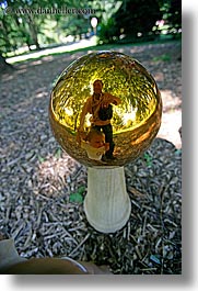 images/personal/Jack/IndyJune2005/Jack/jack-n-reflective-ball-3.jpg