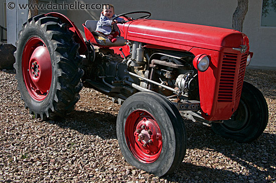 tractor-jack-2.jpg