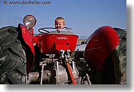 images/personal/Jack/March2005/tractor-jack-3.jpg