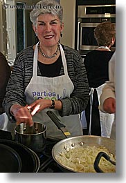 images/personal/Larrys75th/diane-cooking.jpg