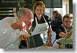 apron, clothes, cooking, cooks, foods, horizontal, larry, men, people, personal, senior citizen, photograph