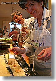 apron, clothes, cooking, cooks, couples, foods, gary, laura, people, personal, vertical, womens, photograph