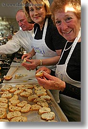 alyssa, apron, clothes, cooks, foods, larry, mothers, people, personal, senior citizen, vertical, womens, photograph