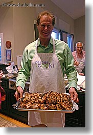 apron, clothes, cooks, foods, men, people, personal, roberts, senior citizen, serving, vertical, photograph