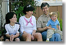 images/personal/MothersDay2007/family-portrait-05.jpg